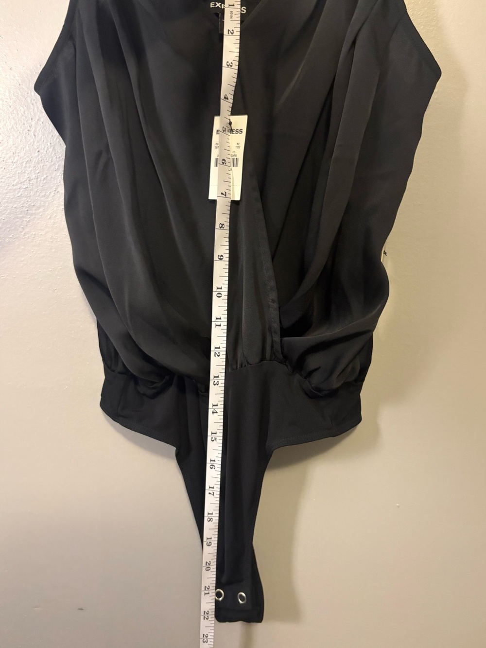 Express Black Draped V-Neck Bodysuit Small - Picture 5 of 7